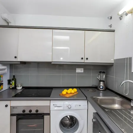 Edificio Luxor Ii By Interhome 公寓 *